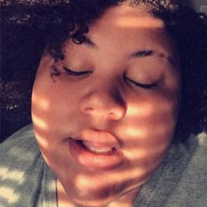 Meet your Posher, Jada